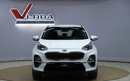 KIA Sportage IV рестайлинг, 2018 год, 1 990 000 рублей, 2 фотография