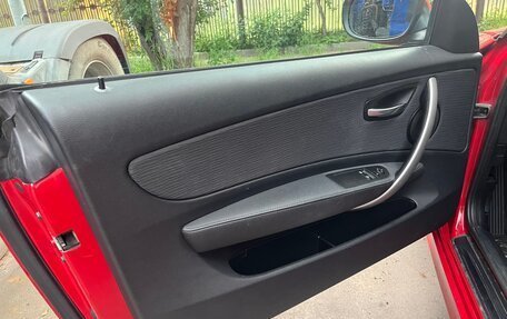 BMW 1 серия, 2010 год, 730 000 рублей, 7 фотография