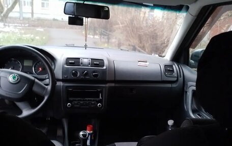 Skoda Fabia II, 2011 год, 350 000 рублей, 9 фотография