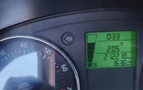 Skoda Fabia II, 2011 год, 350 000 рублей, 18 фотография
