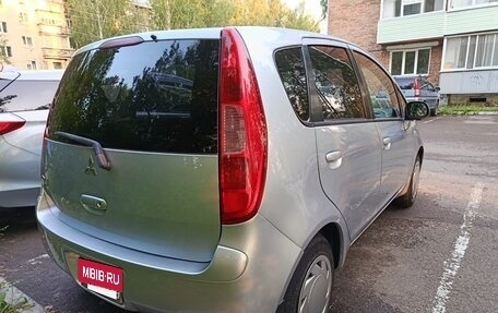Mitsubishi Colt VI рестайлинг, 2004 год, 380 000 рублей, 2 фотография