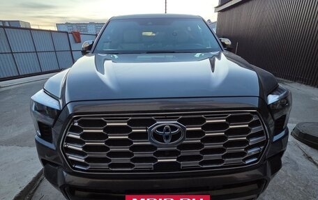 Toyota Sequoia, 2023 год, 15 000 000 рублей, 10 фотография