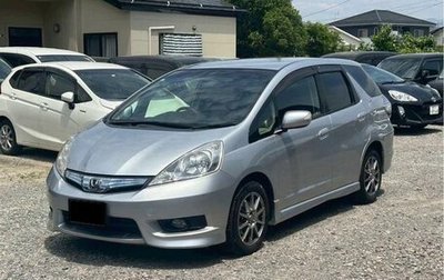 Honda Fit Shuttle I рестайлинг, 2013 год, 690 000 рублей, 1 фотография