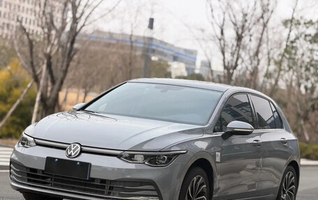 Volkswagen Golf VIII, 2024 год, 2 168 003 рублей, 1 фотография