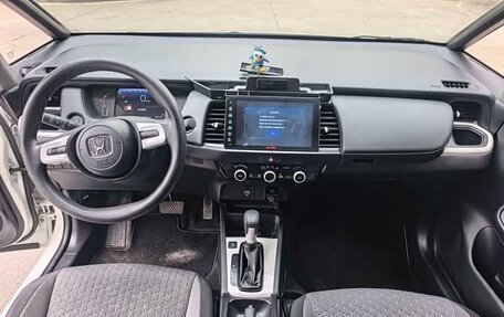 Honda Fit, 2023 год, 1 000 000 рублей, 8 фотография
