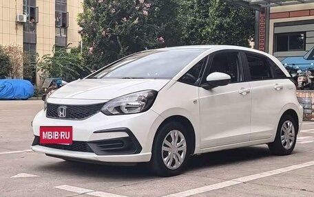 Honda Fit, 2023 год, 1 000 000 рублей, 3 фотография