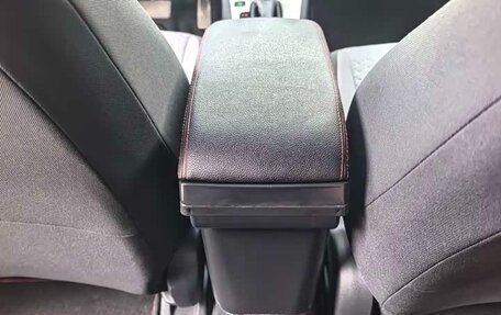 Honda Fit, 2023 год, 1 000 000 рублей, 18 фотография