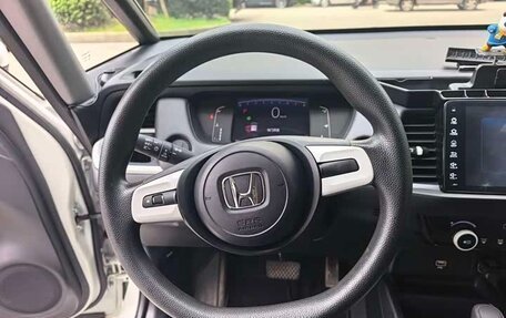 Honda Fit, 2023 год, 1 000 000 рублей, 14 фотография