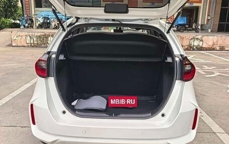 Honda Fit, 2023 год, 1 000 000 рублей, 13 фотография