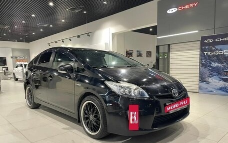 Toyota Prius, 2010 год, 1 059 000 рублей, 3 фотография