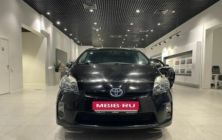 Toyota Prius, 2010 год, 1 059 000 рублей, 2 фотография