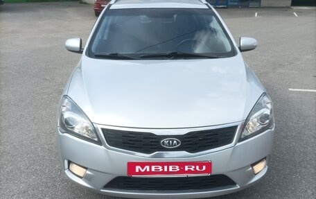 KIA cee'd I рестайлинг, 2012 год, 690 000 рублей, 2 фотография