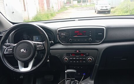 KIA Sportage IV рестайлинг, 2019 год, 2 300 000 рублей, 6 фотография