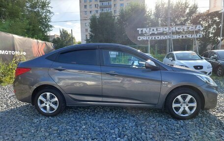 Hyundai Solaris II рестайлинг, 2013 год, 879 000 рублей, 4 фотография