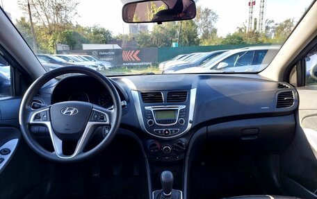 Hyundai Solaris II рестайлинг, 2013 год, 879 000 рублей, 10 фотография