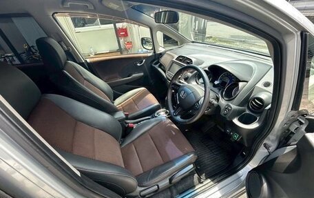 Honda Fit Shuttle I рестайлинг, 2013 год, 690 000 рублей, 9 фотография
