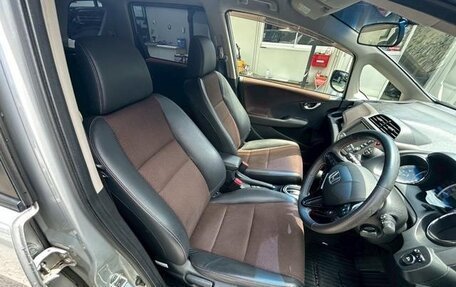 Honda Fit Shuttle I рестайлинг, 2013 год, 690 000 рублей, 10 фотография