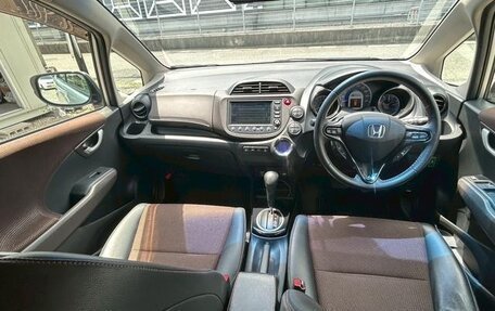 Honda Fit Shuttle I рестайлинг, 2013 год, 690 000 рублей, 11 фотография