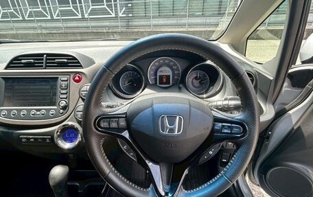 Honda Fit Shuttle I рестайлинг, 2013 год, 690 000 рублей, 12 фотография