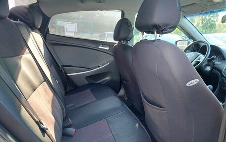 Hyundai Solaris II рестайлинг, 2013 год, 879 000 рублей, 17 фотография