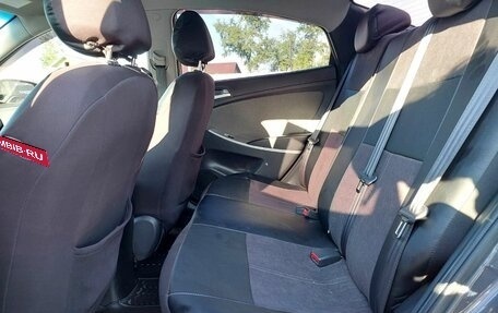 Hyundai Solaris II рестайлинг, 2013 год, 879 000 рублей, 18 фотография
