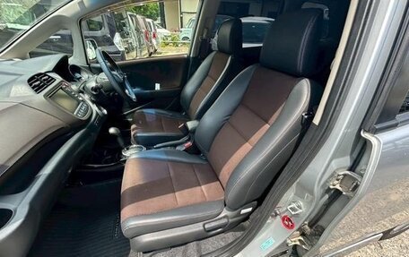 Honda Fit Shuttle I рестайлинг, 2013 год, 690 000 рублей, 25 фотография