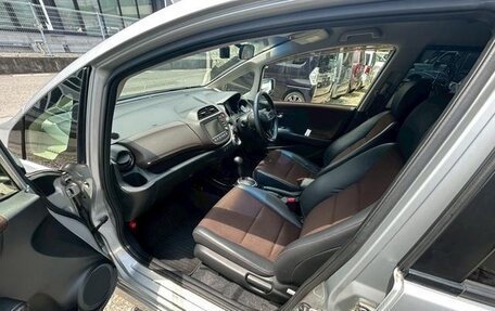 Honda Fit Shuttle I рестайлинг, 2013 год, 690 000 рублей, 27 фотография