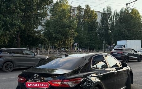 Toyota Camry, 2018 год, 2 099 000 рублей, 5 фотография