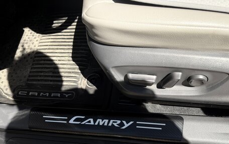 Toyota Camry, 2018 год, 2 099 000 рублей, 13 фотография
