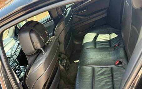 BMW 5 серия, 2010 год, 1 530 000 рублей, 6 фотография