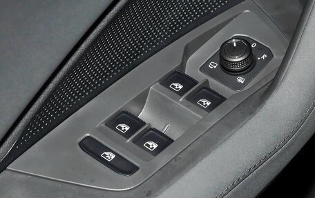 Volkswagen Tiguan, 2026 год, 4 890 000 рублей, 11 фотография