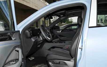 Volkswagen Tiguan, 2026 год, 4 890 000 рублей, 12 фотография