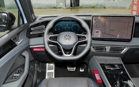 Volkswagen Tiguan, 2026 год, 4 890 000 рублей, 17 фотография