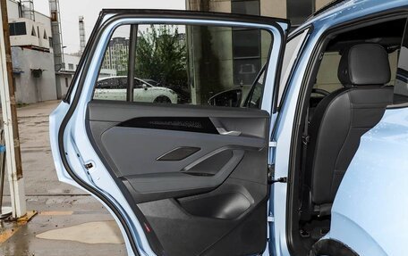 Volkswagen Tiguan, 2026 год, 4 890 000 рублей, 30 фотография