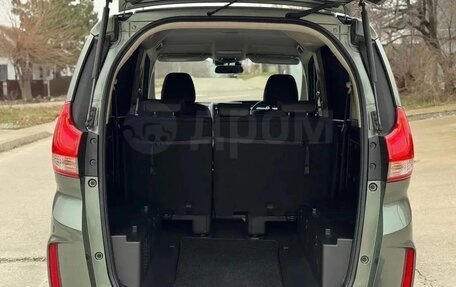 Honda Freed II, 2022 год, 1 330 000 рублей, 7 фотография