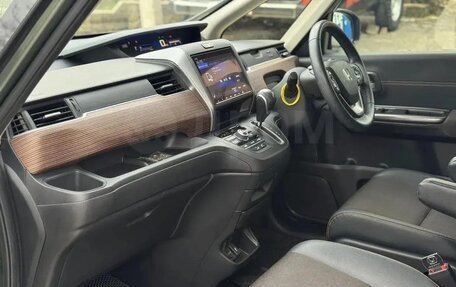 Honda Freed II, 2022 год, 1 330 000 рублей, 11 фотография