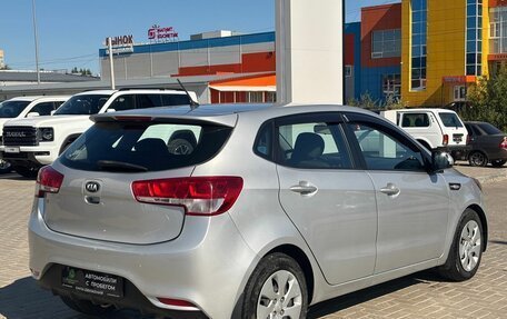 KIA Rio III рестайлинг, 2015 год, 900 000 рублей, 4 фотография