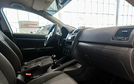 Volkswagen Jetta VI, 2007 год, 280 000 рублей, 13 фотография