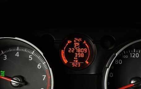Nissan Qashqai, 2009 год, 599 000 рублей, 18 фотография