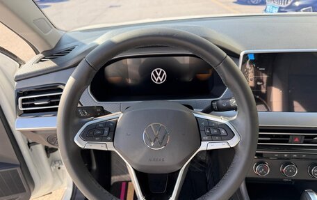 Volkswagen Lavida, 2024 год, 1 650 000 рублей, 9 фотография