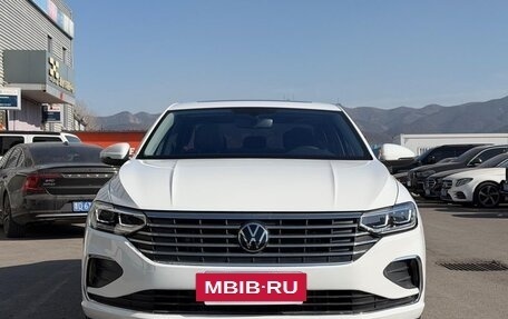 Volkswagen Lavida, 2024 год, 1 650 000 рублей, 2 фотография