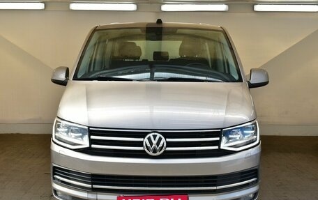 Volkswagen Multivan T6 рестайлинг, 2018 год, 3 950 000 рублей, 2 фотография
