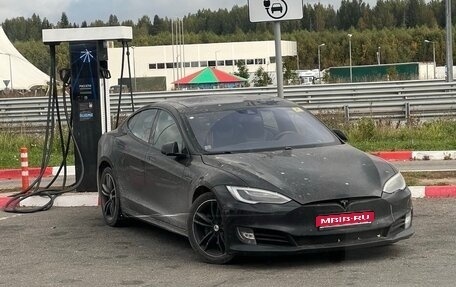 Tesla Model S I, 2016 год, 1 900 000 рублей, 1 фотография