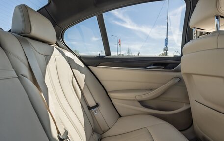 BMW 5 серия, 2019 год, 4 995 000 рублей, 28 фотография