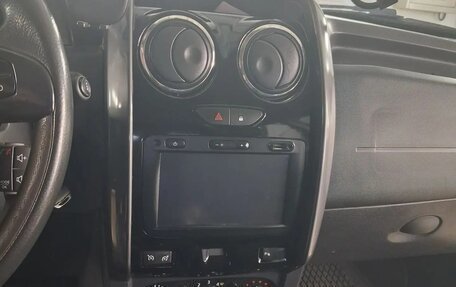 Renault Duster I рестайлинг, 2017 год, 1 050 000 рублей, 7 фотография