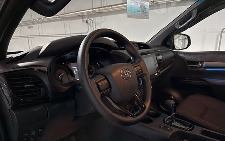 Toyota Hilux VIII, 2025 год, 6 890 000 рублей, 25 фотография
