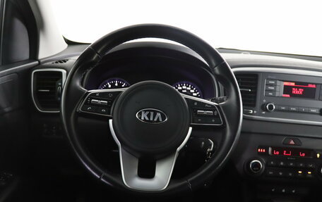 KIA Sportage IV рестайлинг, 2021 год, 2 499 990 рублей, 10 фотография
