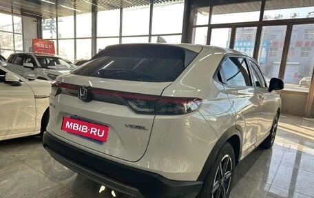 Honda Vezel, 2024 год, 1 851 003 рублей, 6 фотография