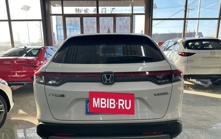 Honda Vezel, 2024 год, 1 851 003 рублей, 5 фотография