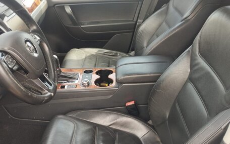 Volkswagen Touareg III, 2012 год, 1 190 000 рублей, 5 фотография